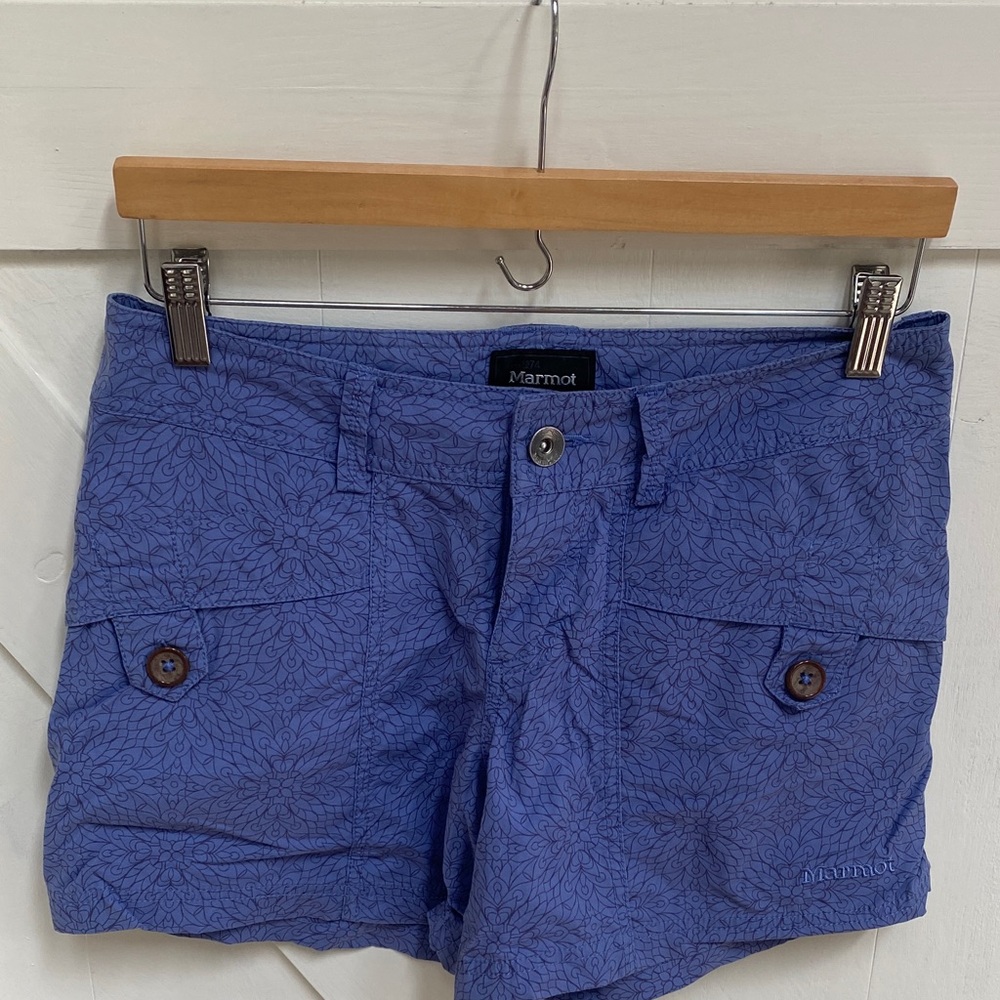 Marmot Women's Blue Patterned Cargo Shorts